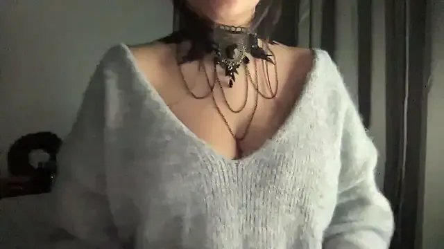 Wild_Fantasy_7 on StripChat