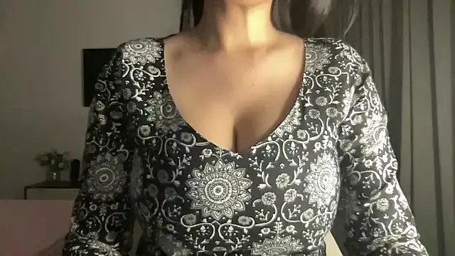 Wild_Fantasy_7 from StripChat