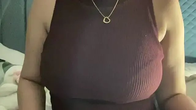 Wild_Fantasy_7 on StripChat