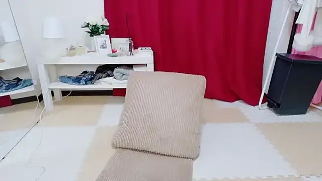 x_mi_tsu_ki_x on StripChat
