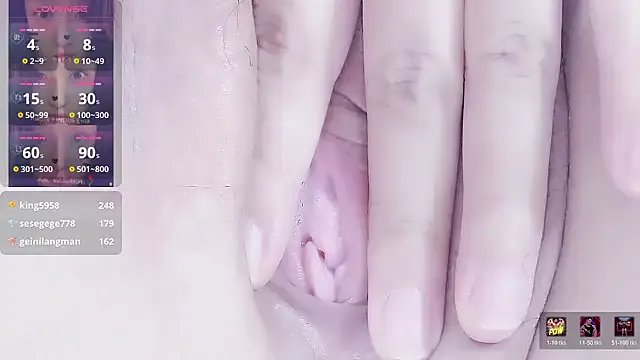 xiaoqingren on StripChat