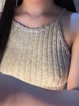 Yuki_chan2 on StripChat
