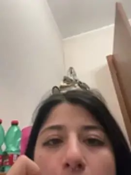 zoezoe00 on StripChat